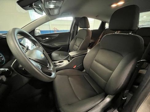 Used 2024 Chevrolet Malibu LT FWD image 21