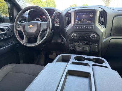 Used 2025 Chevrolet Silverado 2500 Custom w/ Custom Value Package