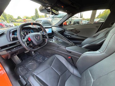Used 2024 Chevrolet Corvette Z06 RWD image 10