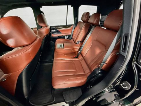Certified 2021 Lexus LX 570 4WD w/ Sport Package image 26