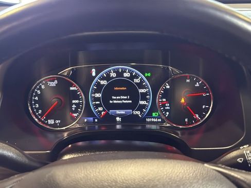 Used 2021 GMC Acadia Denali w/ Denali Ultimate Package AWD/4WD image 31