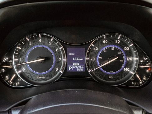 Used 2016 INFINITI QX80 4WD w/ Deluxe Technology Package image 22