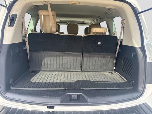 Used 2023 Nissan Armada SL w/ Cargo Package AWD/4WD image 6