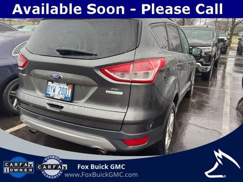 Used 2016 Ford Escape SE w/ Equipment Group 201A image 4