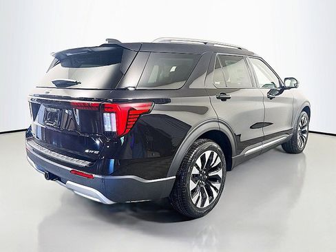 New 2026 Ford Explorer Platinum AWD/4WD image 7