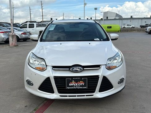 Used 2013 Ford Focus Titanium w/ Titanium Handling Pkg image 2