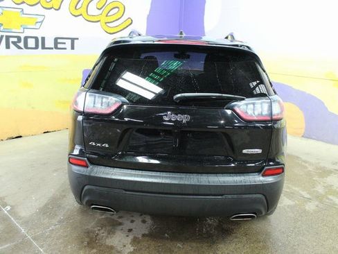 Used 2019 Jeep Cherokee Latitude w/ Comfort & Convenience Group image 7