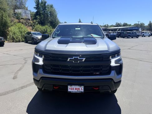 New 2026 Chevrolet Silverado 1500 LT Trail Boss w/ Convenience Package II AWD/4WD image 2