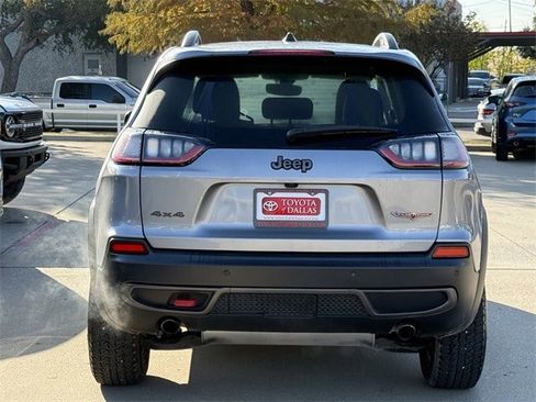 Used 2020 Jeep Cherokee Trailhawk w/ Comfort/Convenience Group image 5