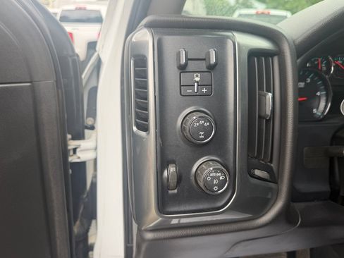 Used 2018 Chevrolet Silverado 2500 LT w/ LT Fleet Convenience Package AWD/4WD image 13