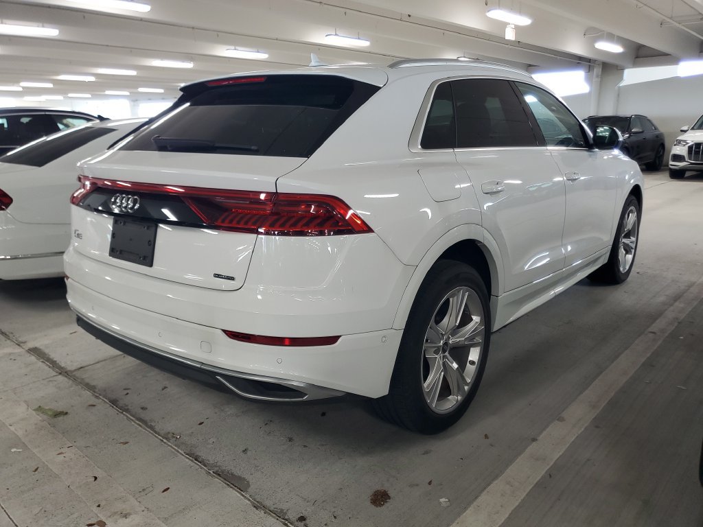 Used 2023 Audi Q8 Premium AWD/4WD image 3