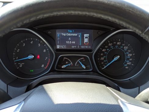 Used 2012 Ford Focus SEL FWD image 18
