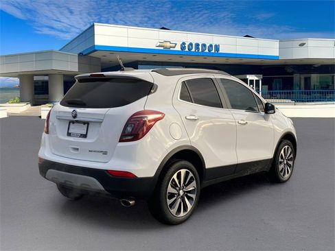 Used 2022 Buick Encore Preferred w/ Safety Package image 8