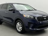 Used 2019 Kia Sorento LX image 3