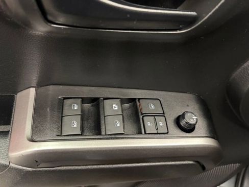 Used 2022 Toyota Tacoma SR5 image 7
