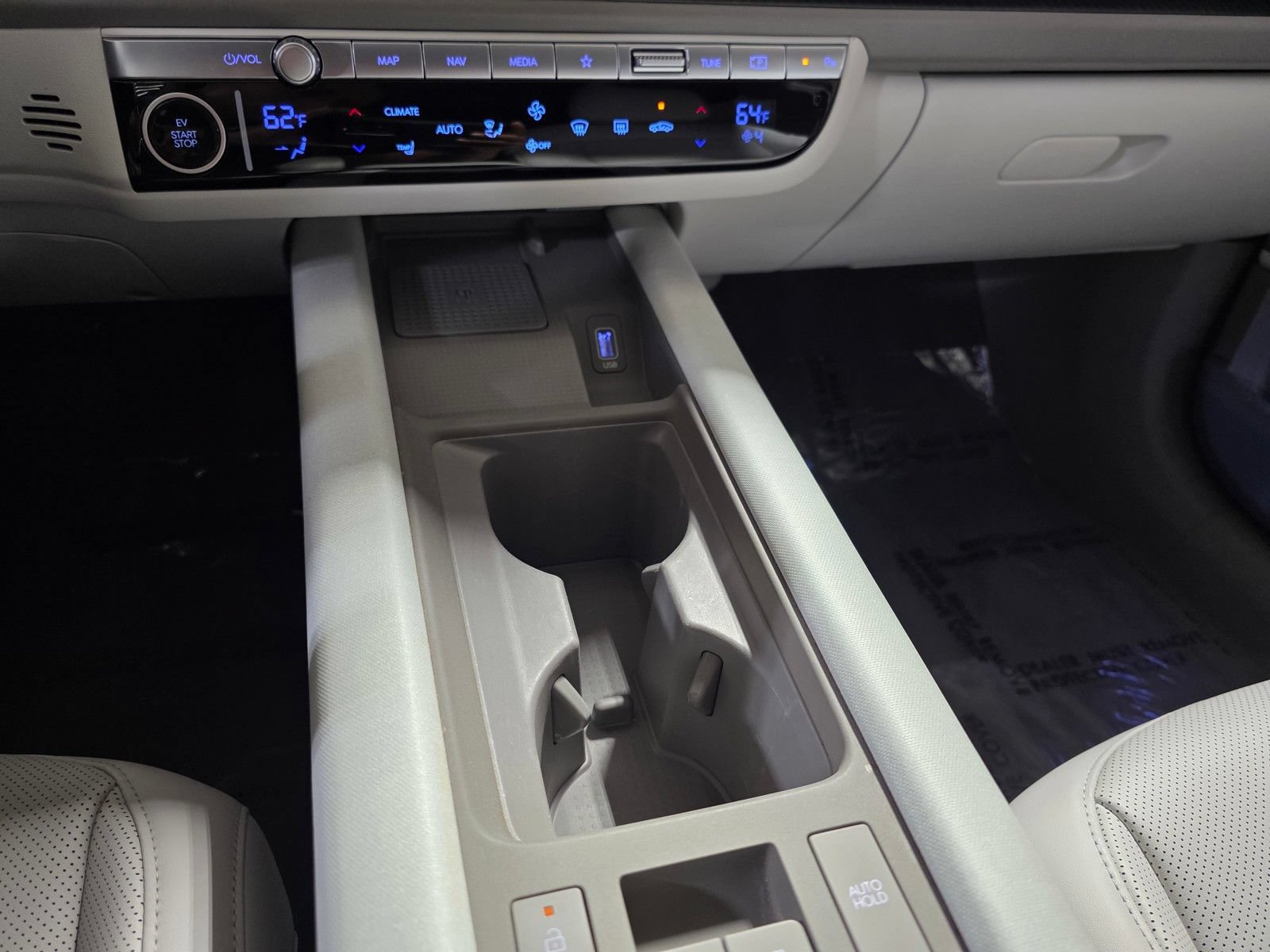 Used 2023 Hyundai Ioniq 6 SEL RWD image 26