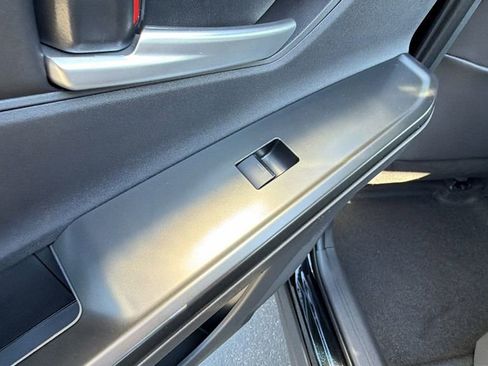 New 2026 Subaru Solterra Limited image 15