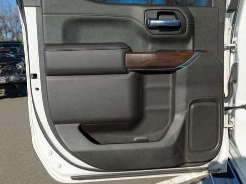 Used 2020 GMC Sierra 1500 SLT w/ SLT Premium Plus Package image 26