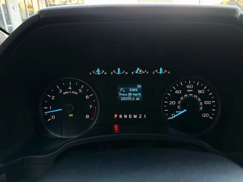 Used 2018 Ford F150 XLT image 19