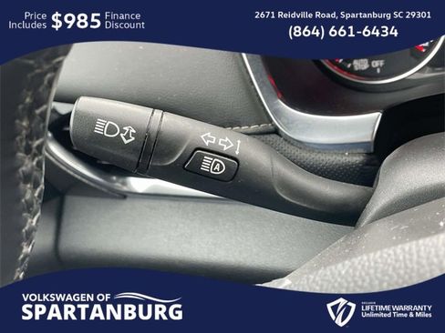 Used 2023 Chevrolet Traverse Premier image 25