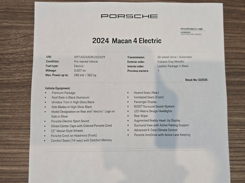 Certified 2024 Porsche Macan 4 Electric image 28