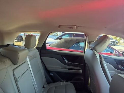 Used 2022 Lincoln Corsair AWD w/ Equipment Group 101A image 11