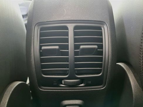 Used 2019 Ford Escape SEL AWD/4WD image 26