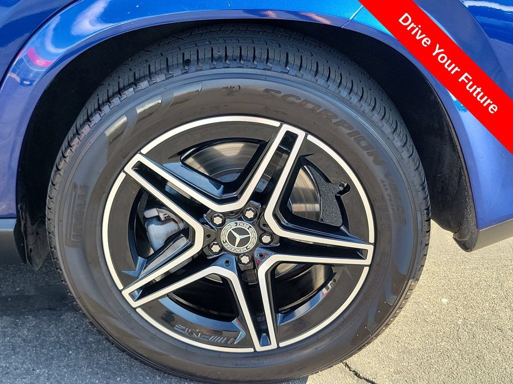 Used 2020 Mercedes-Benz GLE 450 4MATIC image 32