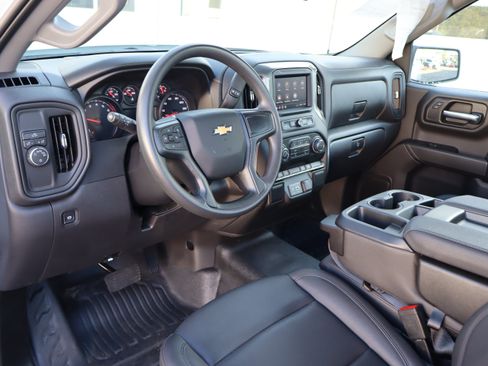 Used 2026 Chevrolet Silverado 1500 W/T RWD image 13