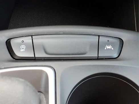 Used 2024 Chevrolet Trax LS w/ LS Convenience Package FWD image 22