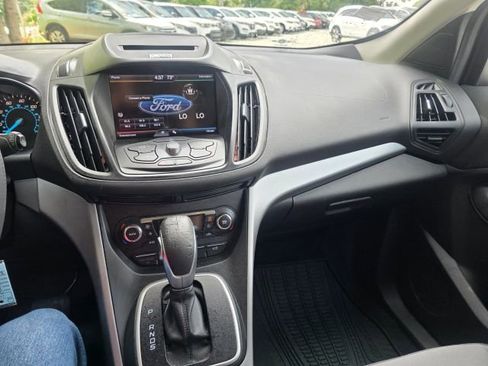 Used 2014 Ford Escape SE w/ Equipment Group 201A FWD image 16