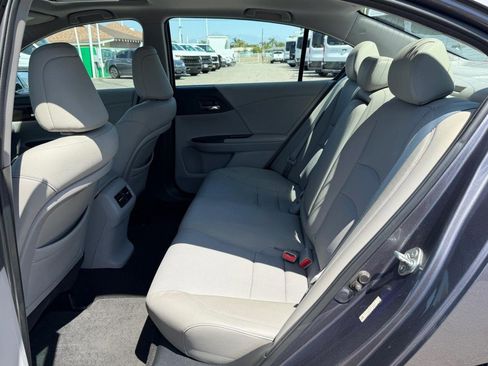 Used 2014 Honda Accord EX-L image 41