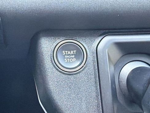 Used 2023 Land Rover Defender 110 S AWD/4WD image 27