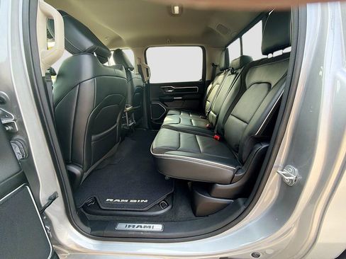 Used 2022 RAM 1500 Laramie AWD/4WD image 20