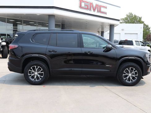 New 2026 GMC Acadia AT4 w/ Luxury Package AWD/4WD image 7