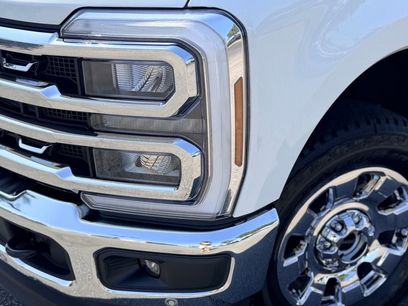 New 2026 Ford F350 Lariat w/ Lariat Ultimate Package