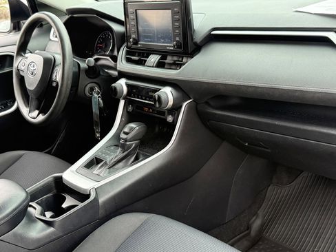 Used 2020 Toyota RAV4 LE w/ All Weather Liner Package image 26
