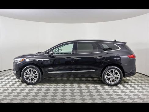 Used 2020 Buick Enclave Avenir w/ Avenir Technology Package FWD image 3