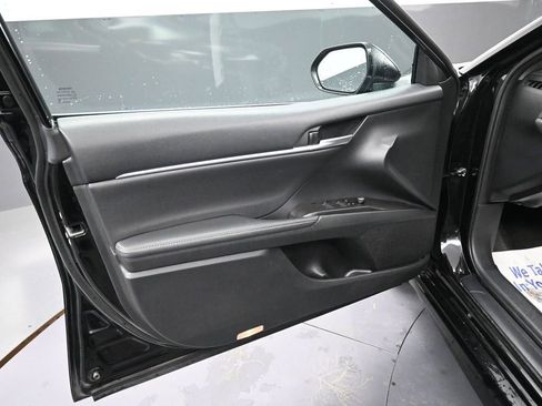 Used 2023 Toyota Camry XSE image 27