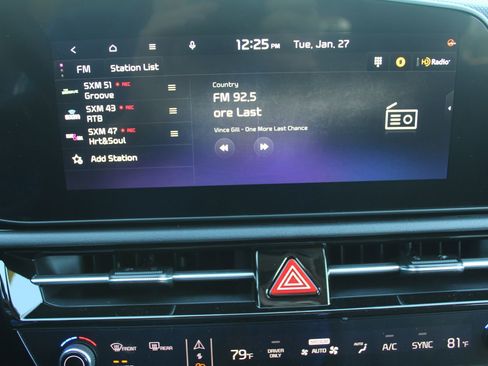New 2026 Kia Niro EX FWD image 47