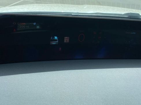 New 2026 Lincoln Navigator L Reserve AWD/4WD image 14
