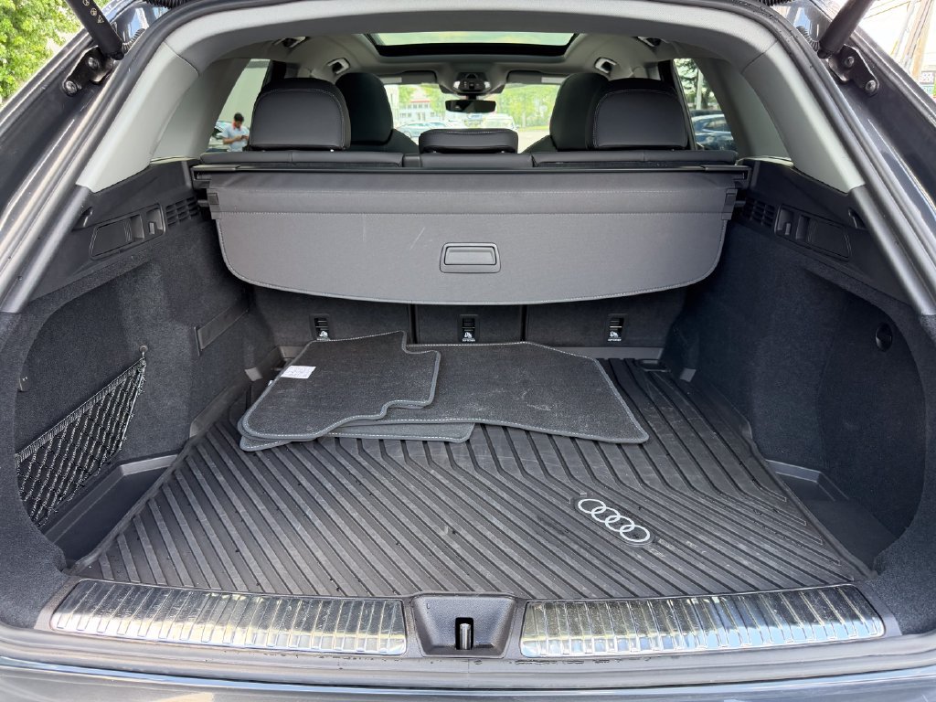Used 2025 Audi Q5 Premium Plus w/ Premium Plus AWD/4WD image 33