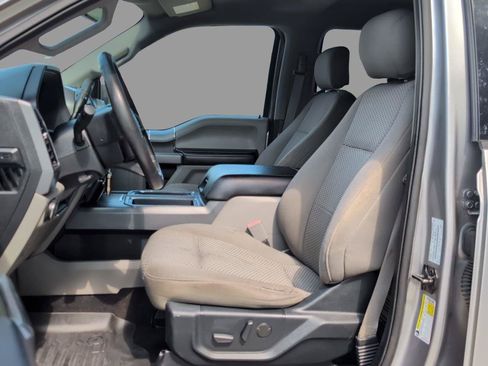 Used 2020 Ford F150 XLT w/ Equipment Group 302A Luxury AWD/4WD image 13