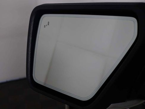 Used 2022 Ford F150 Lariat image 34