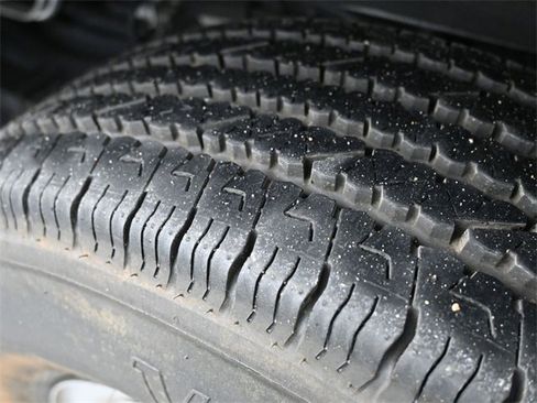 Used 2024 Chevrolet Express 3500 LT w/ LT Preferred Equipment Group image 11