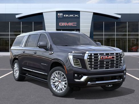 New 2026 GMC Yukon XL Denali w/ Sun & Power Step Package RWD image 7