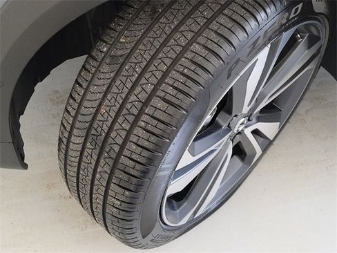 Certified 2026 Volvo V60 B5 Cross Country Plus w/ Protection Package Premier image 24