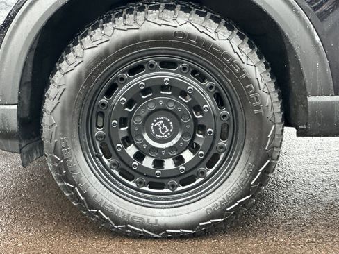 Used 2023 Ford Explorer ST-Line w/ Class IV Trailer Tow Package image 26