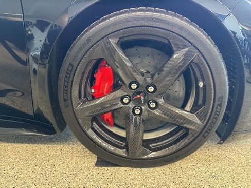 Used 2025 Chevrolet Corvette Z06 w/ Stealth Interior Trim Package image 4