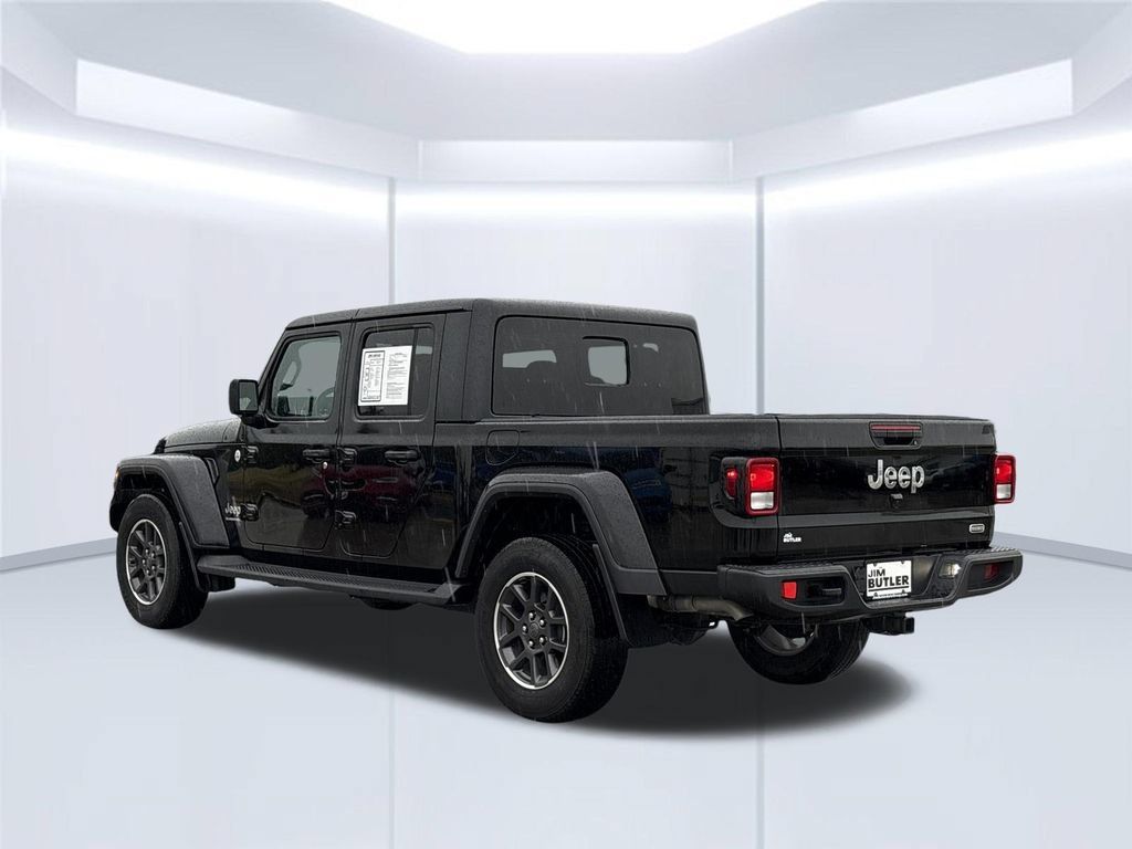 Used 2023 Jeep Gladiator Overland w/ Popular Equipment Package AWD/4WD image 5